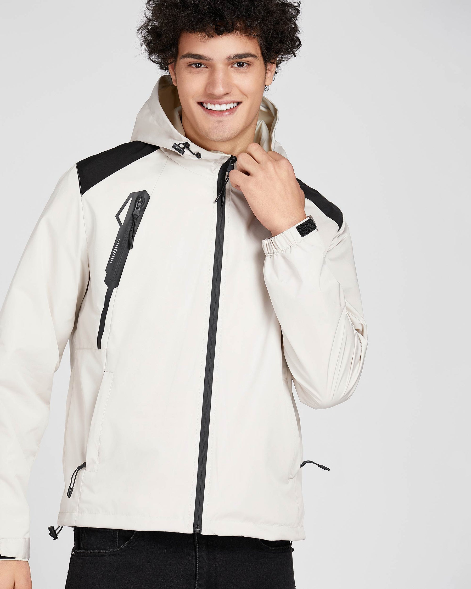 Chaqueta cortavientos resistente al agua