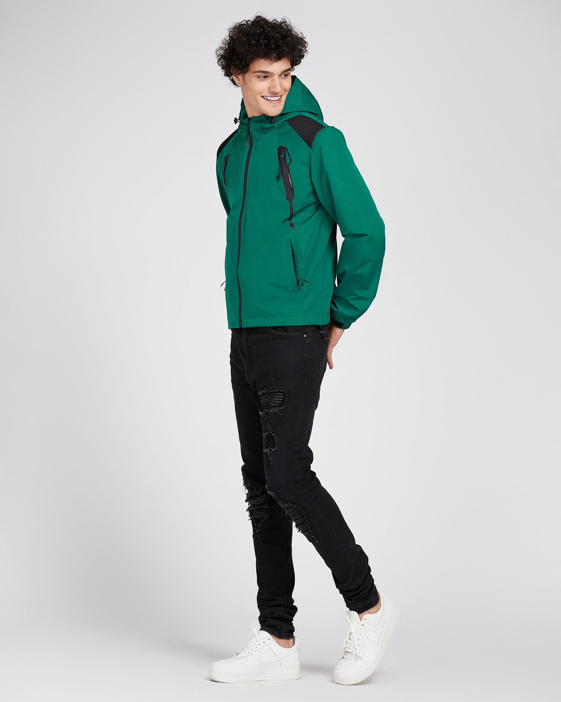 Chaqueta cortavientos resistente al agua