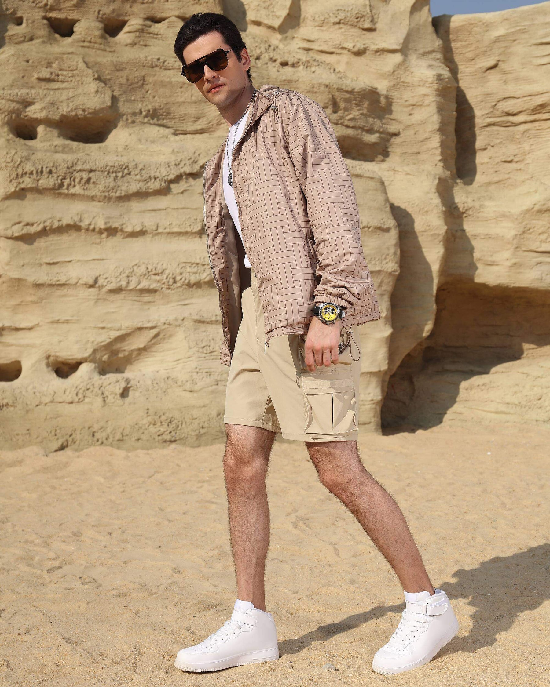 LOGEQI Men's Relaxed-Fit Cargo Shorts with Zippered Pockets
