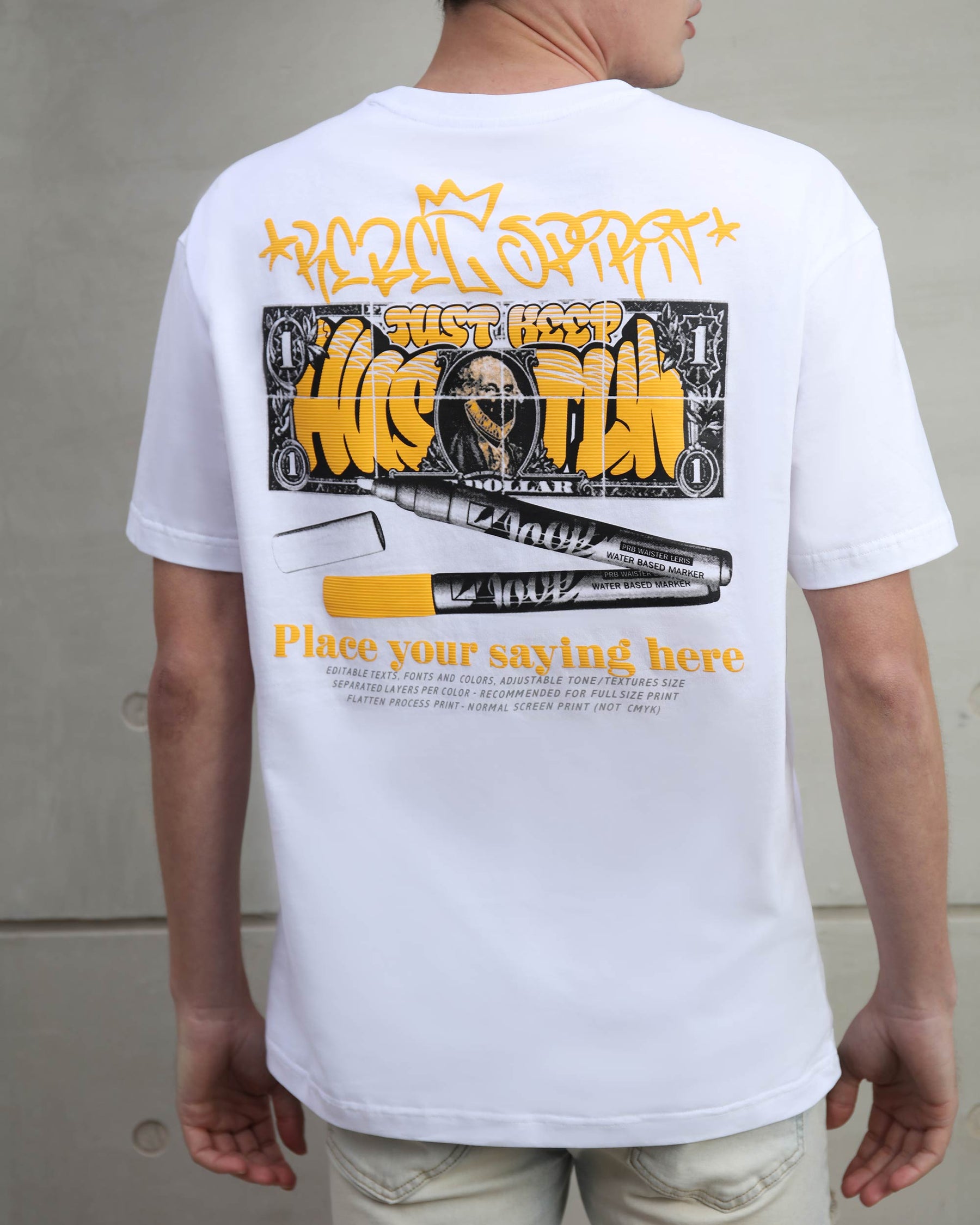Camiseta con gráfico de billete de dólar y bolígrafo estilo grafiti, y tipografía