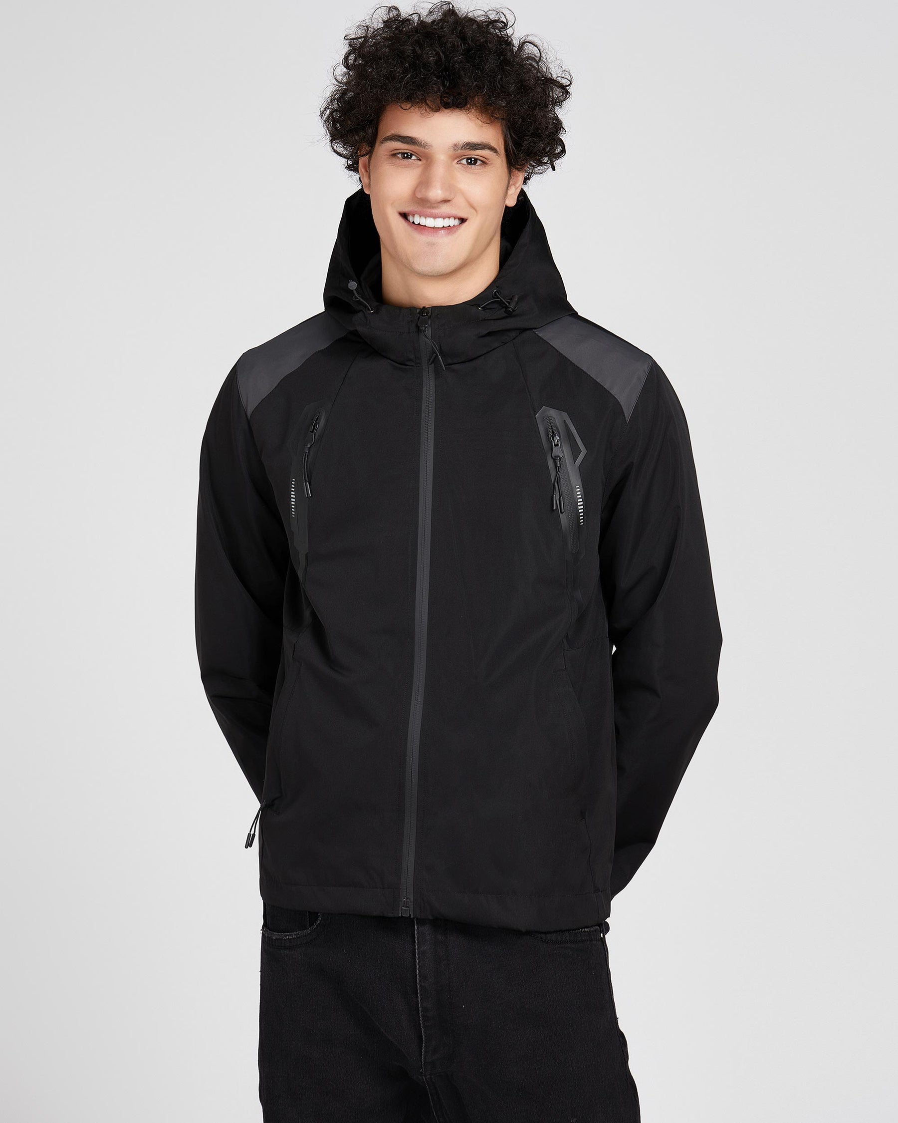 Chaqueta cortavientos resistente al agua