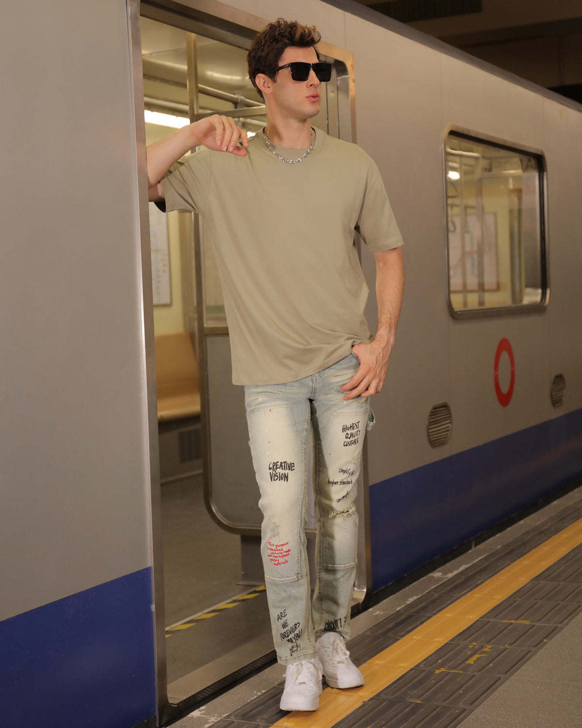 LOGEQI Spray Paint Graffiti Distressed Blue ripped Jeans