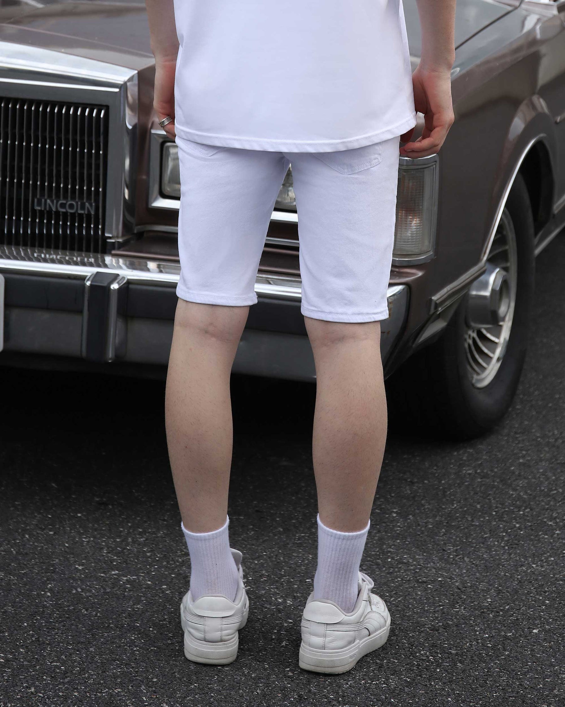 LOGEQI White Skinny Graffiti Ripped Jean Shorts with Floral Print & Embroidered Letters