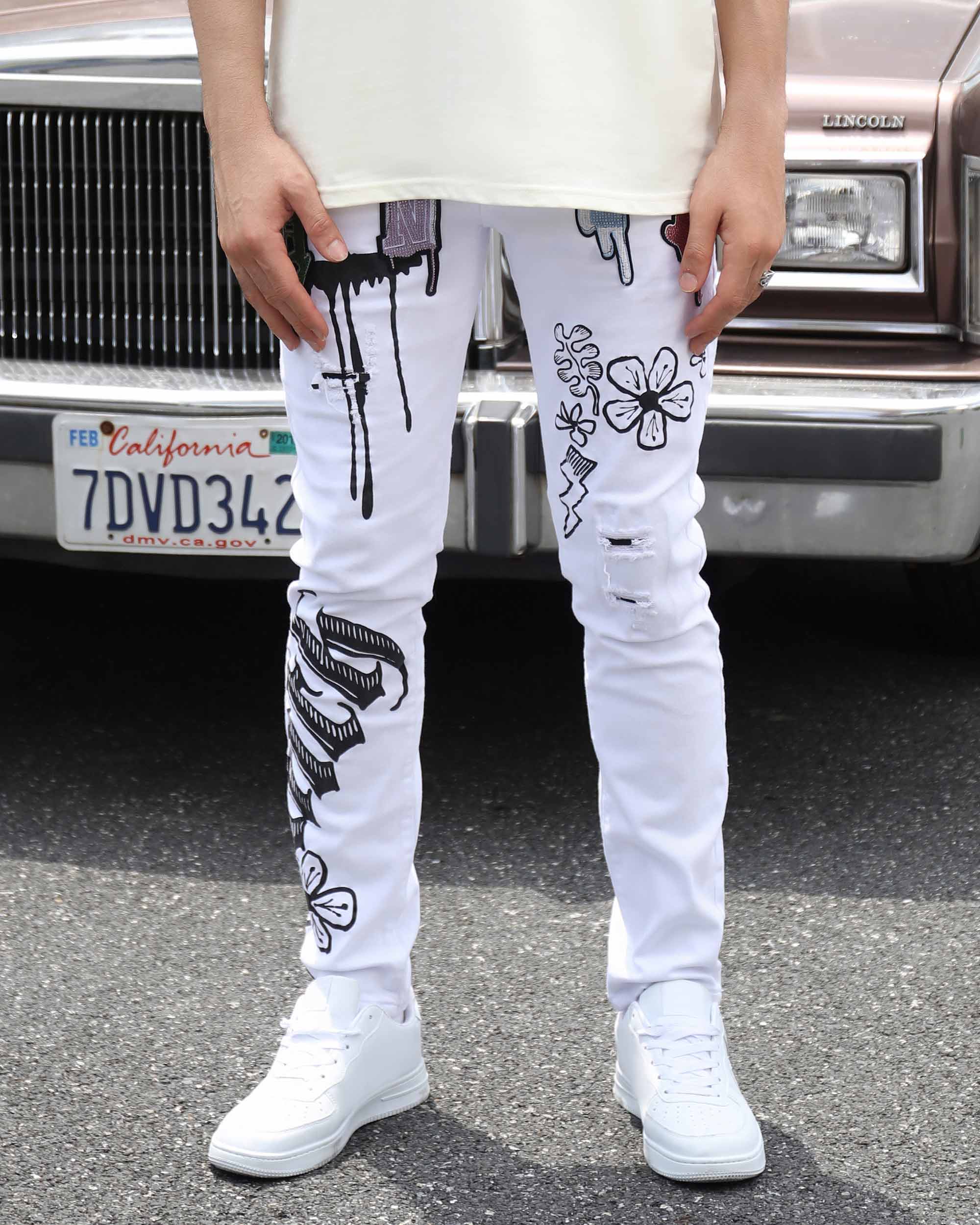 Shop Men's White Ripped Jeans with Colorful Graffiti | LOGEQI