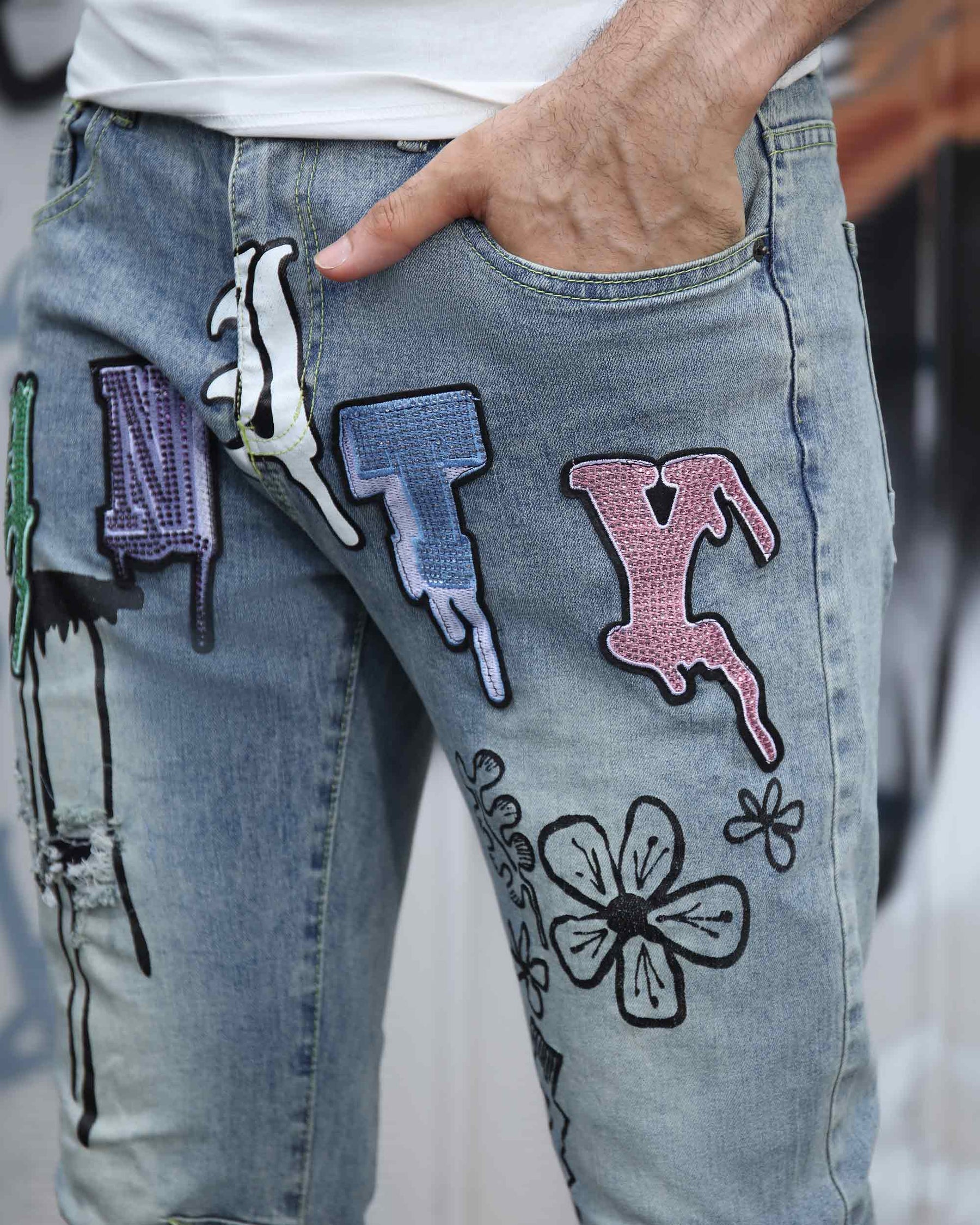 Logeqi Street Art Light Wash Blue Jeans Adorned with Painted Graffiti