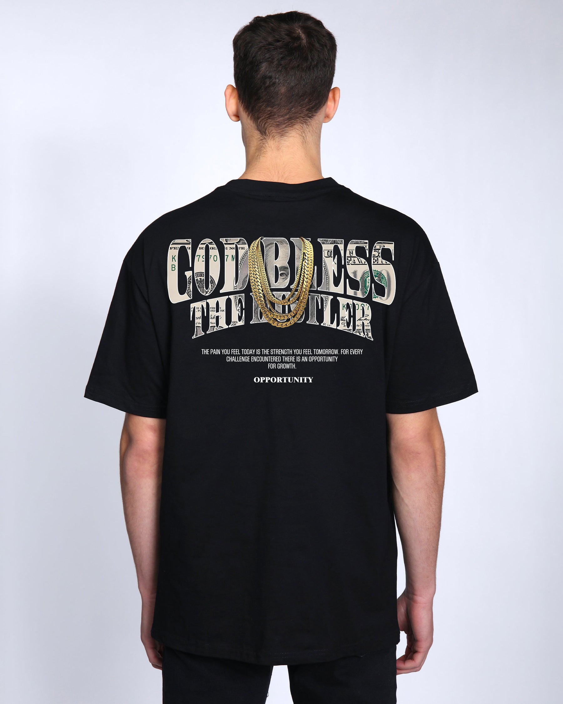 Camiseta unisex negra con diseño "Dios bendiga al estafador" - Camiseta unisex