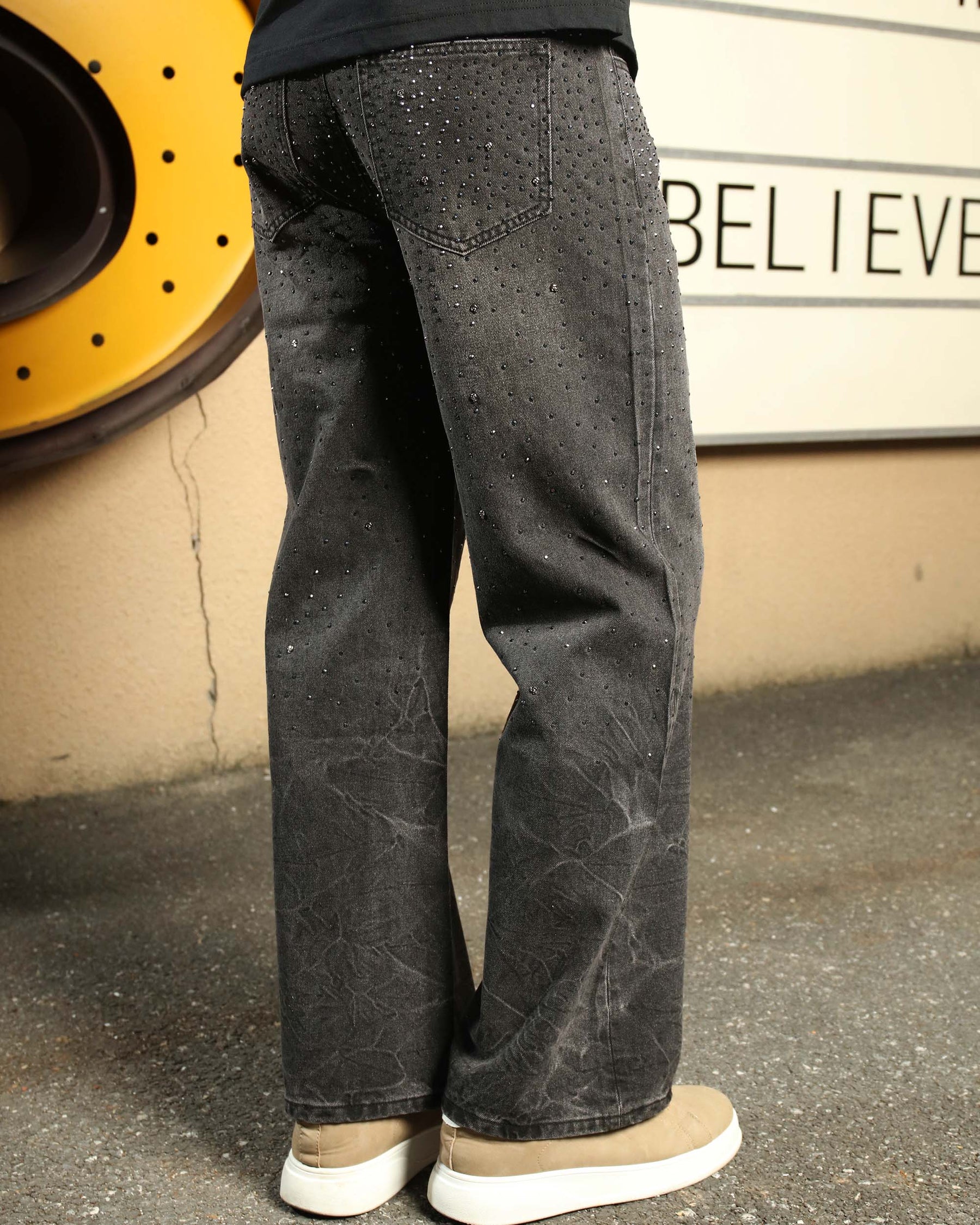 LOGEQI Men’s Black Rhinestone Wide Leg Jeans – Vintage Washed Loose Fit Denim Pants