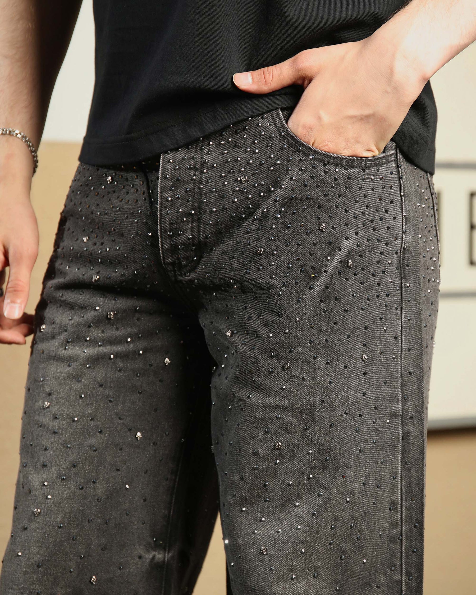 LOGEQI Men’s Black Rhinestone Wide Leg Jeans – Vintage Washed Loose Fit Denim Pants