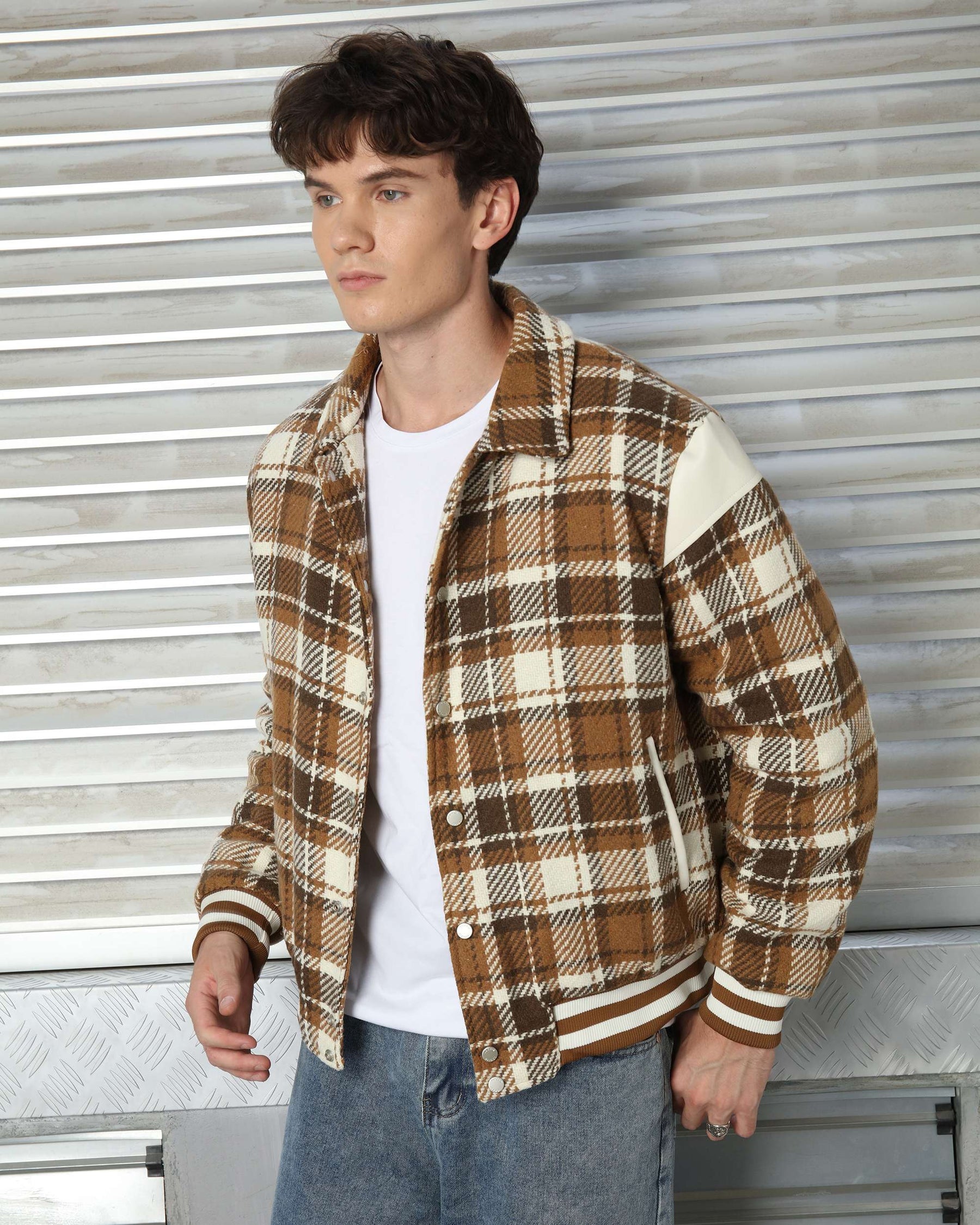 LOGEQI Men’s Plaid Varsity Jacket – Retro Checkered Bomber in Black & Khaki
