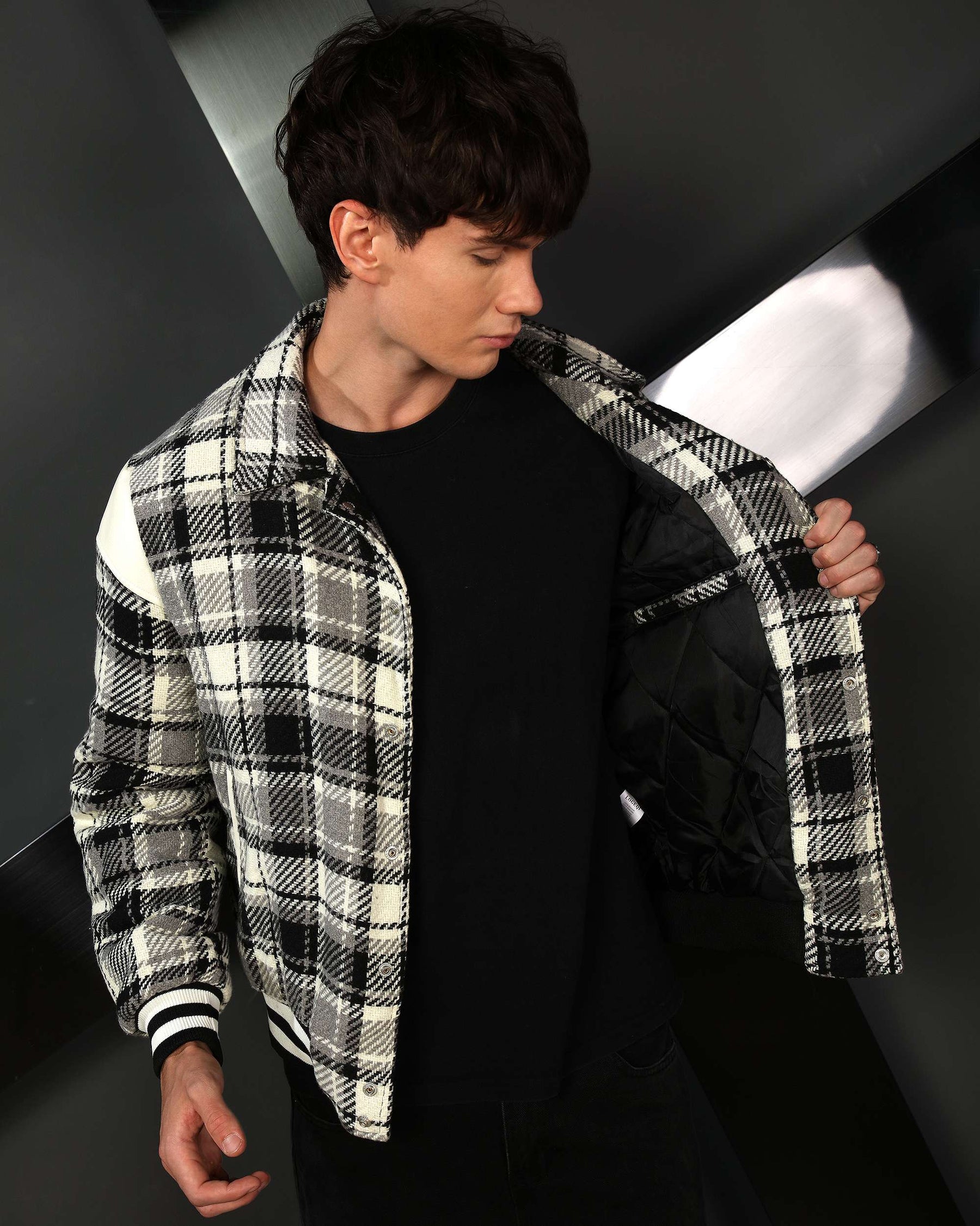 LOGEQI Men’s Plaid Varsity Jacket – Retro Checkered Bomber in Black & Khaki