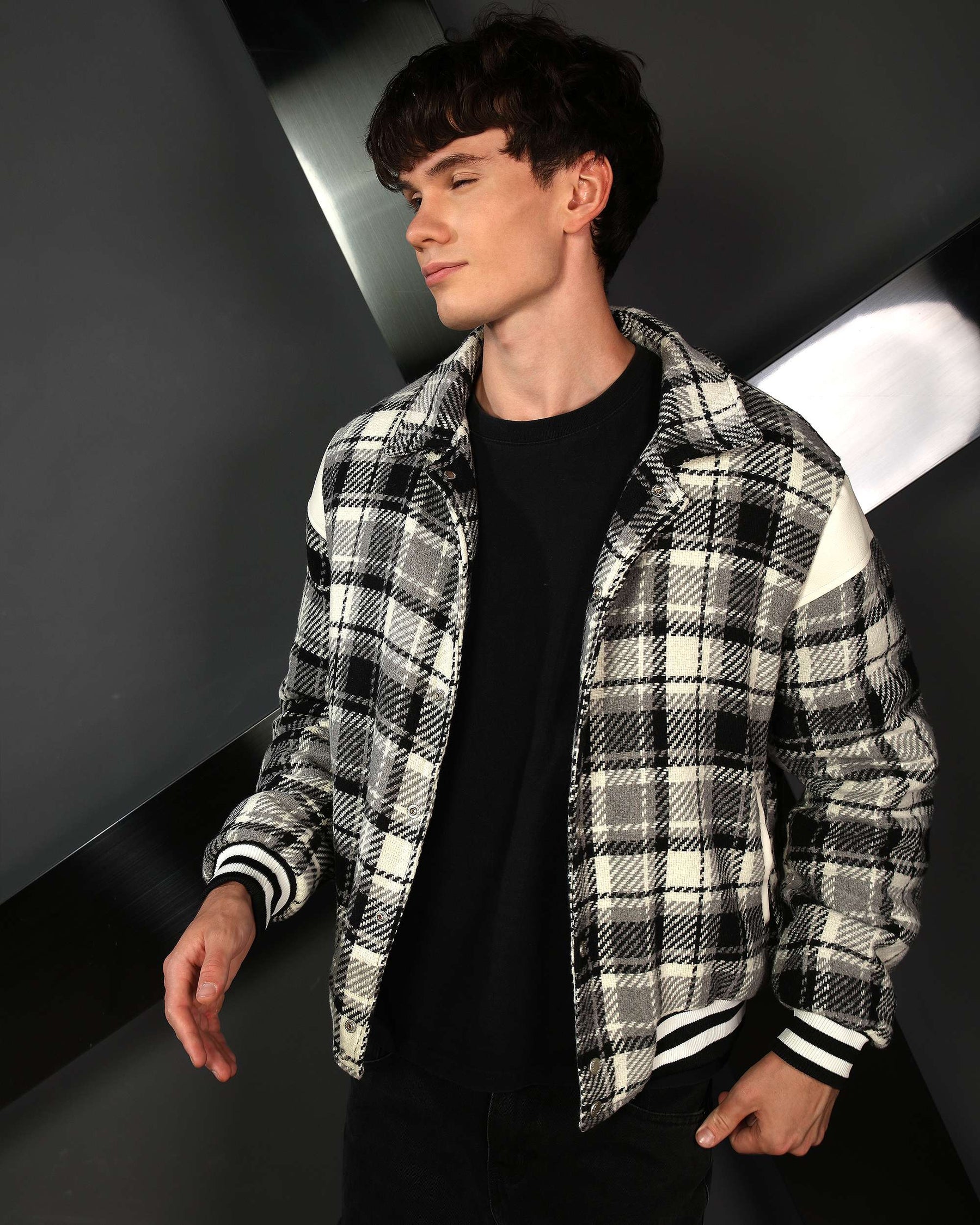 LOGEQI Men’s Plaid Varsity Jacket – Retro Checkered Bomber in Black & Khaki