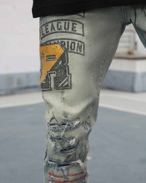 Graffiti & Graphics Slim-Fit Ripped Blue Light Wash Jeans for Streetwear