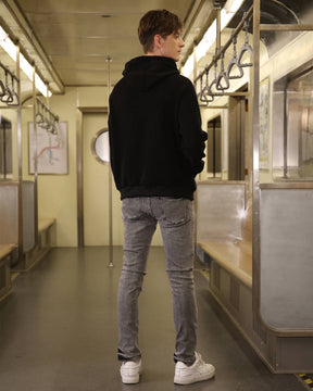 LOGEQI Gray Ripped Jeans with Graffiti-Inspired Style