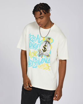 Camiseta con estampado gráfico llamativo 