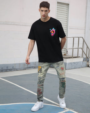 Graffiti & Graphics Slim-Fit Ripped Blue Light Wash Jeans for Streetwear