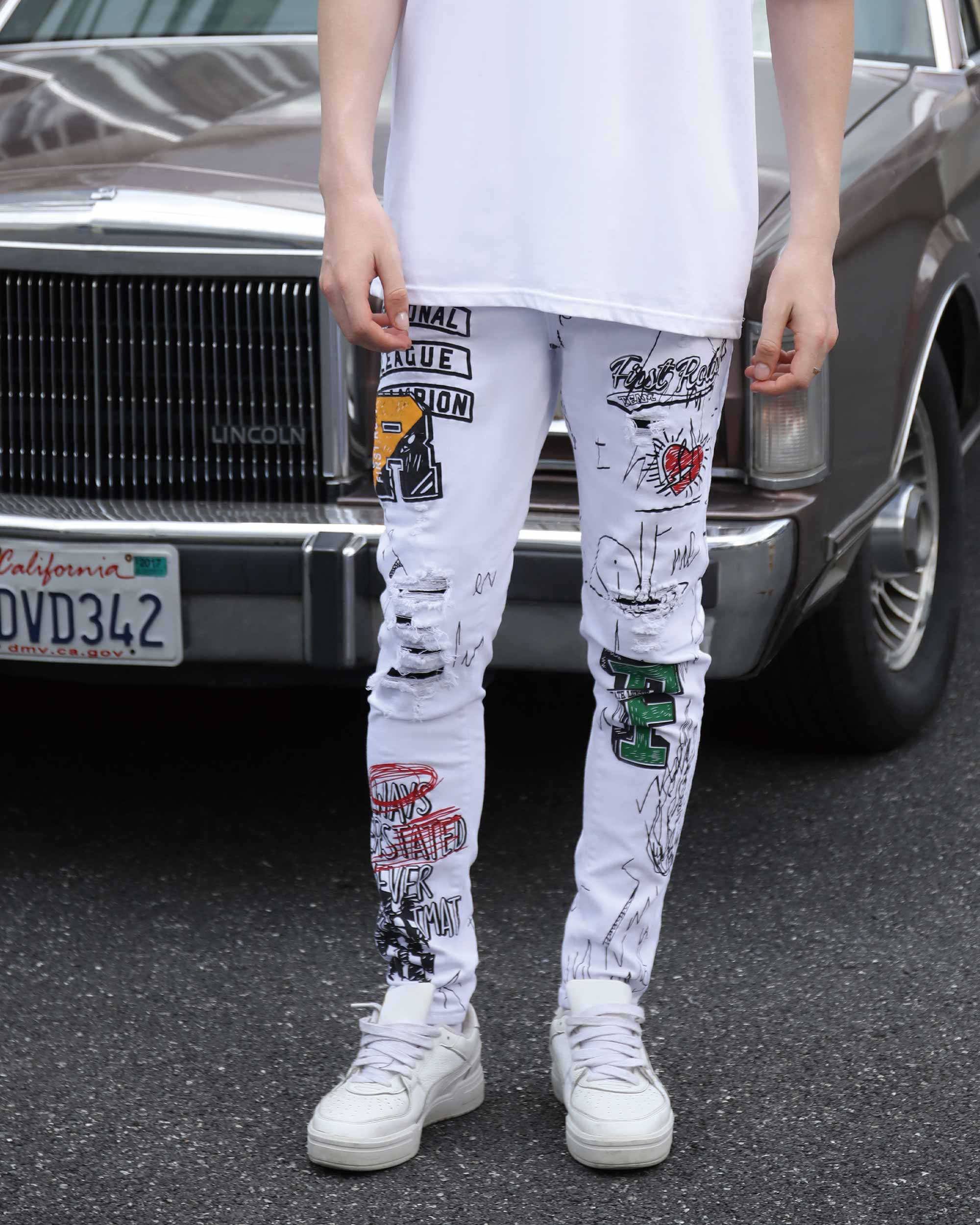 Men's Graffiti Heart Skinny Ripped Knee White Jeans | LOGEQI Men's Graffiti Heart Skinny Ripped Knee White Jeans | LOGEQI