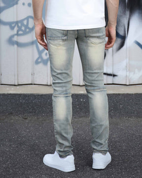 Logeqi Distressed Light Wash Blue Ripped Jeans with Lion Motif Embroider