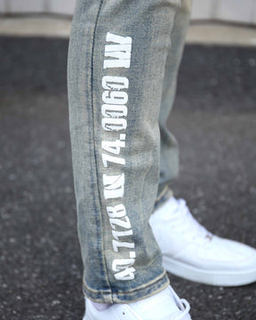 Logeqi Distressed Light Wash Blue Ripped Jeans with Lion Motif Embroider