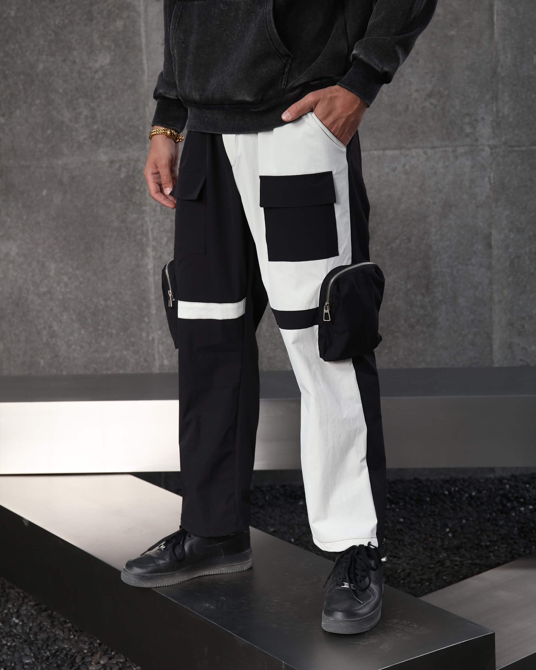 LOGEQI Men's Color-Block Utility Jogger Pants